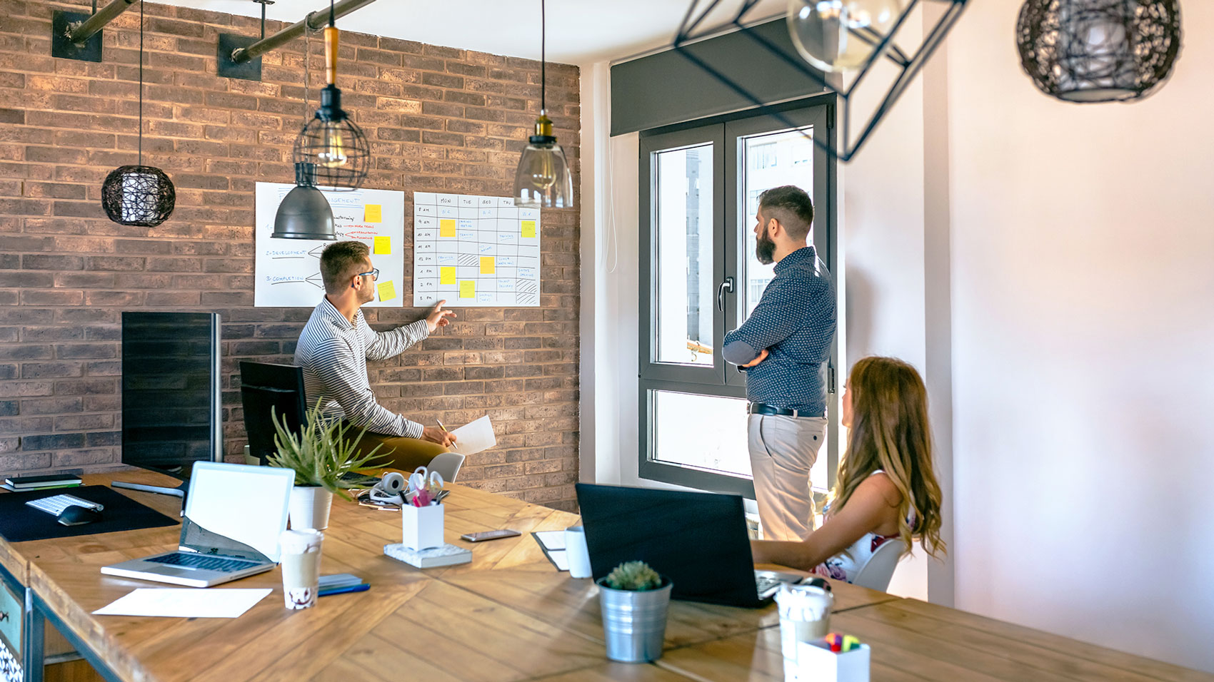 organizing-work-in-an-office